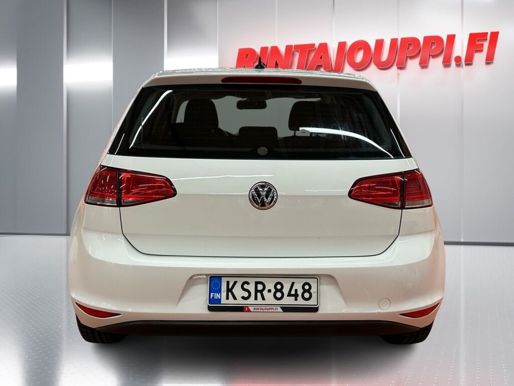 Volkswagen Golf 2017 Valkoinen