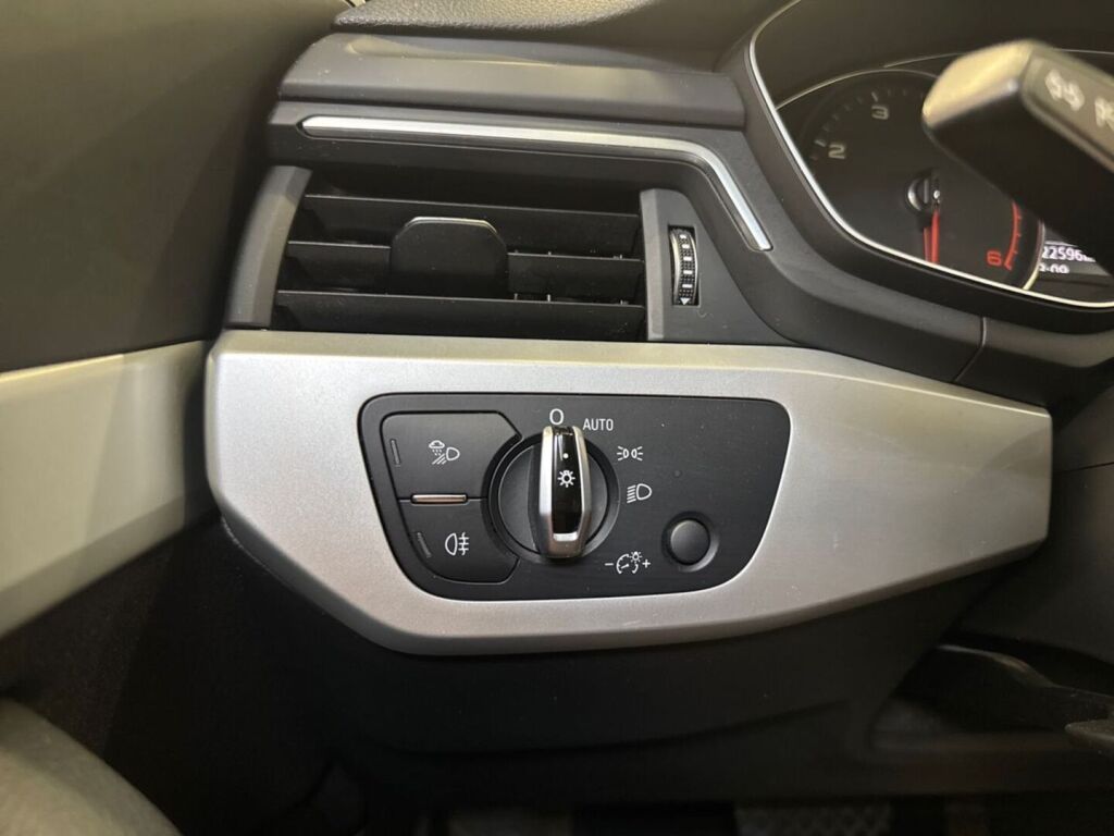 Audi A4 allroad quattro 2017 Valkoinen