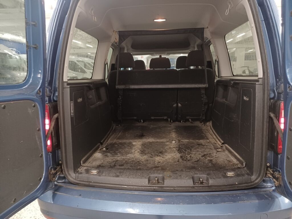 Volkswagen Caddy Maxi 2017 Sininen