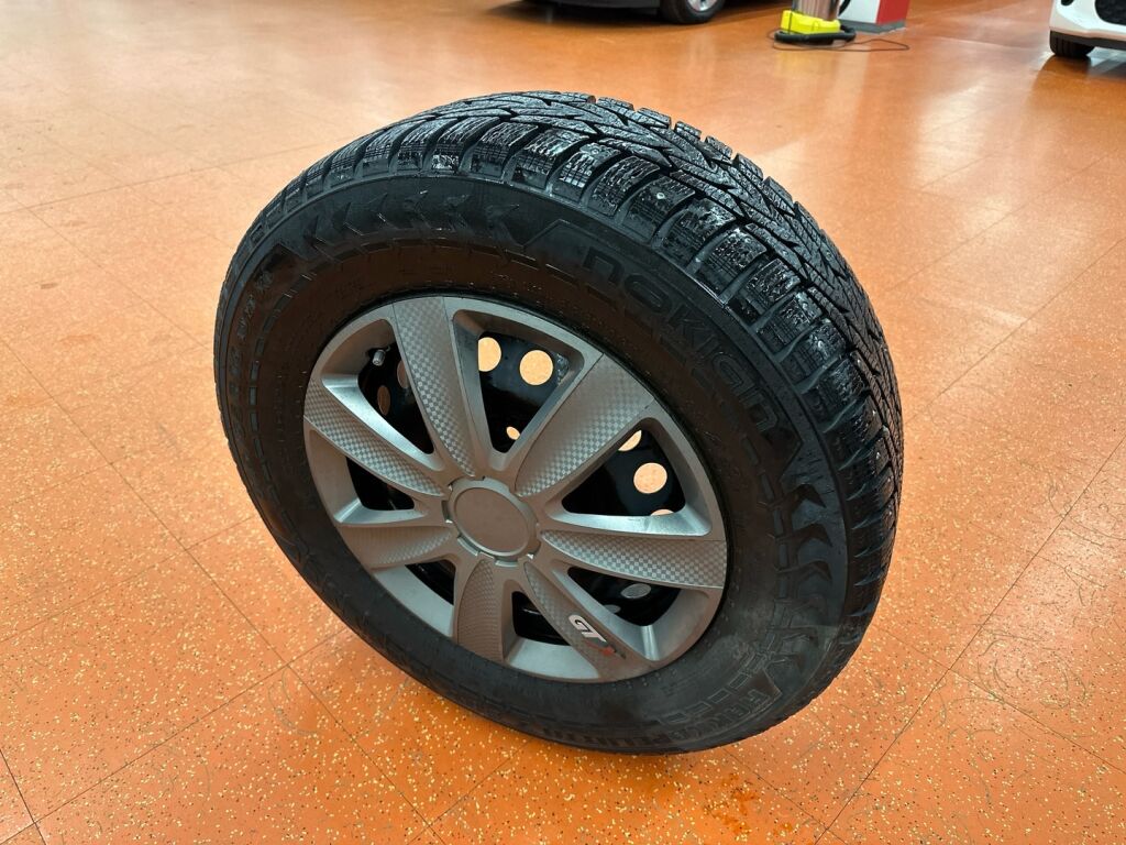 Nissan Qashqai 2017 Ruskea (beige)