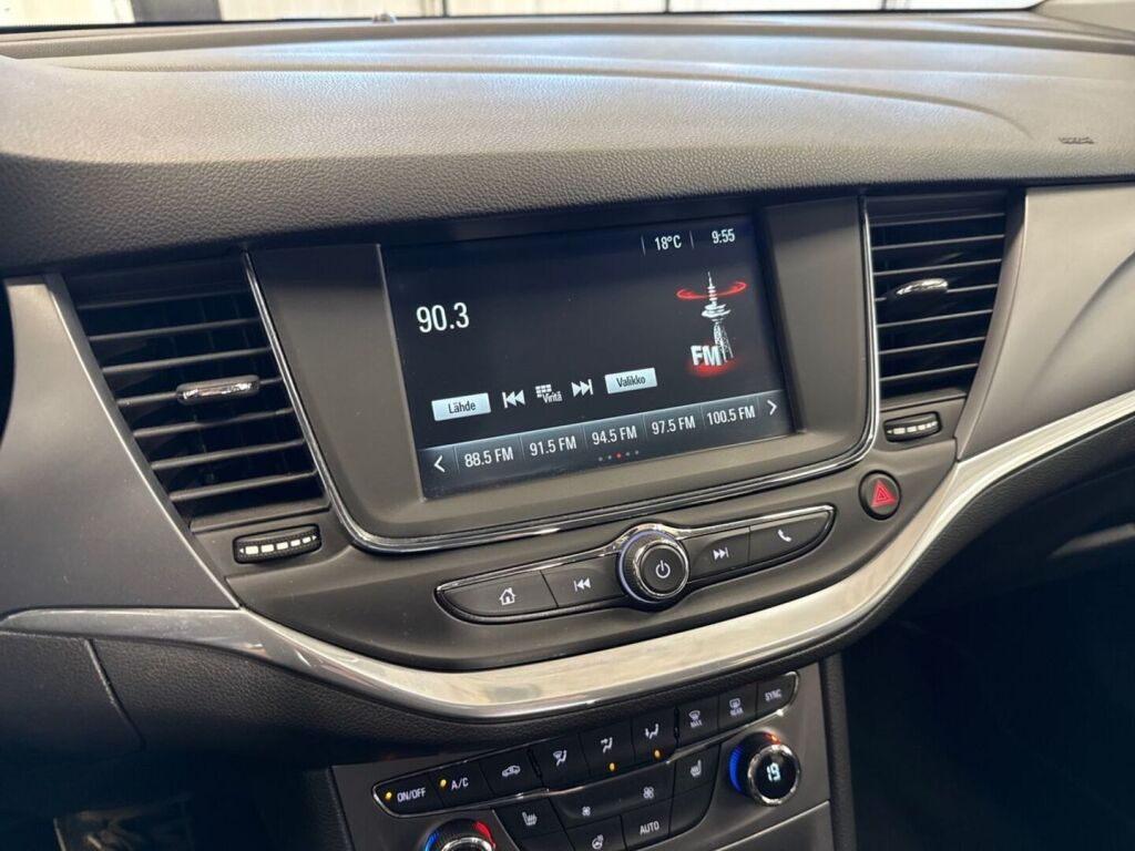 Opel Astra 2017 Punainen