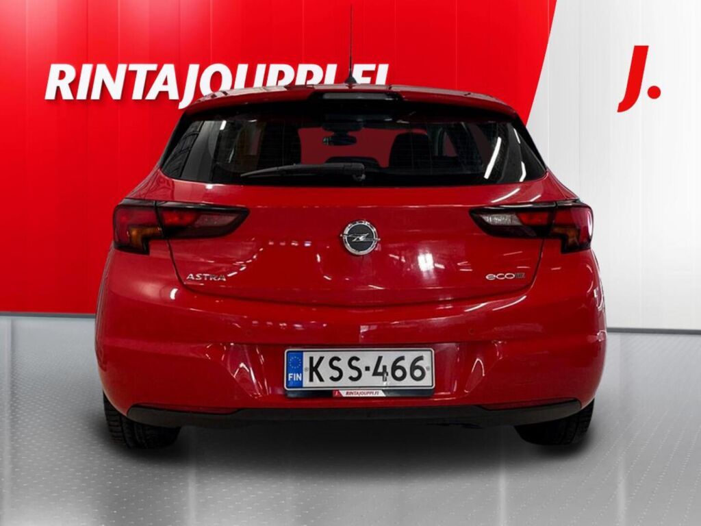 Opel Astra 2017 Punainen