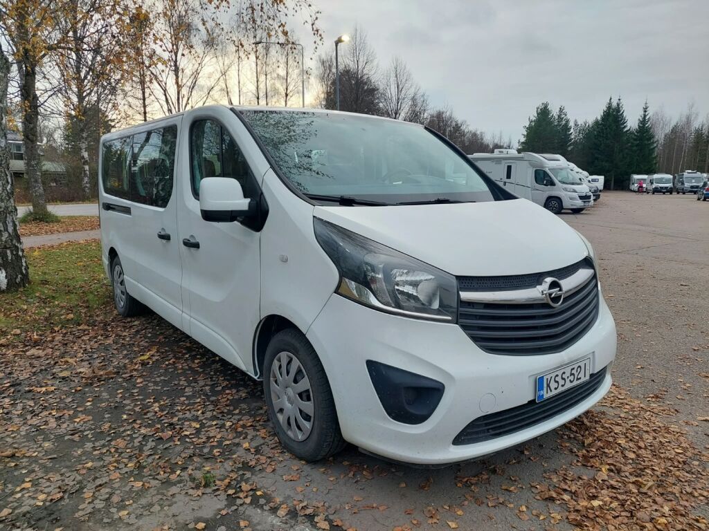 Opel Vivaro 2017 Valkoinen