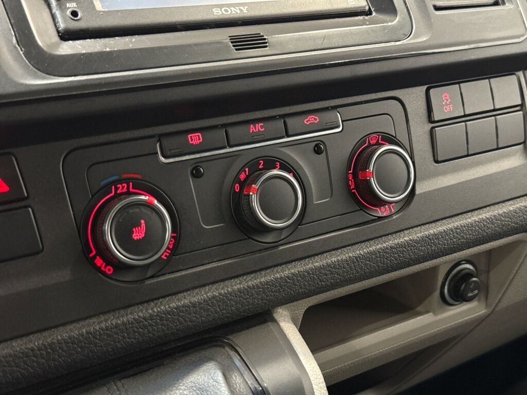 Volkswagen Transporter 2017 Sininen