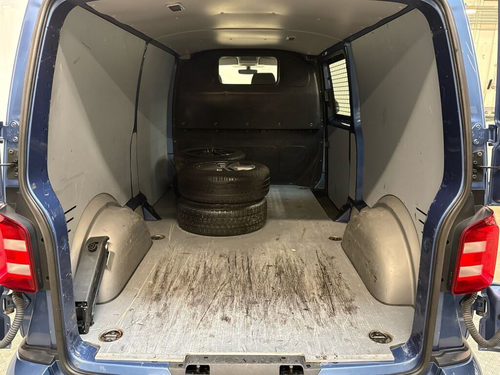 Volkswagen Transporter 2017 Sininen