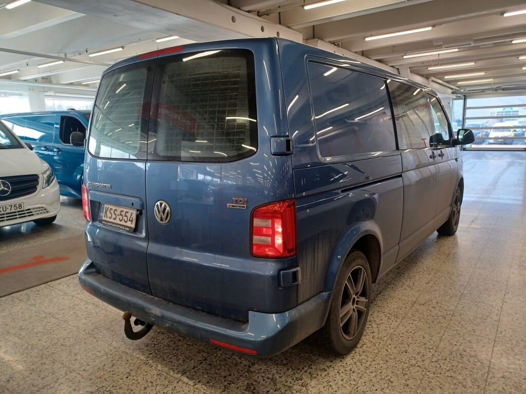 Volkswagen Transporter 2017 Sininen