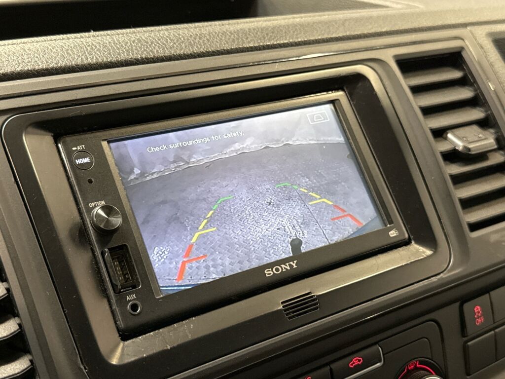 Volkswagen Transporter 2017 Sininen