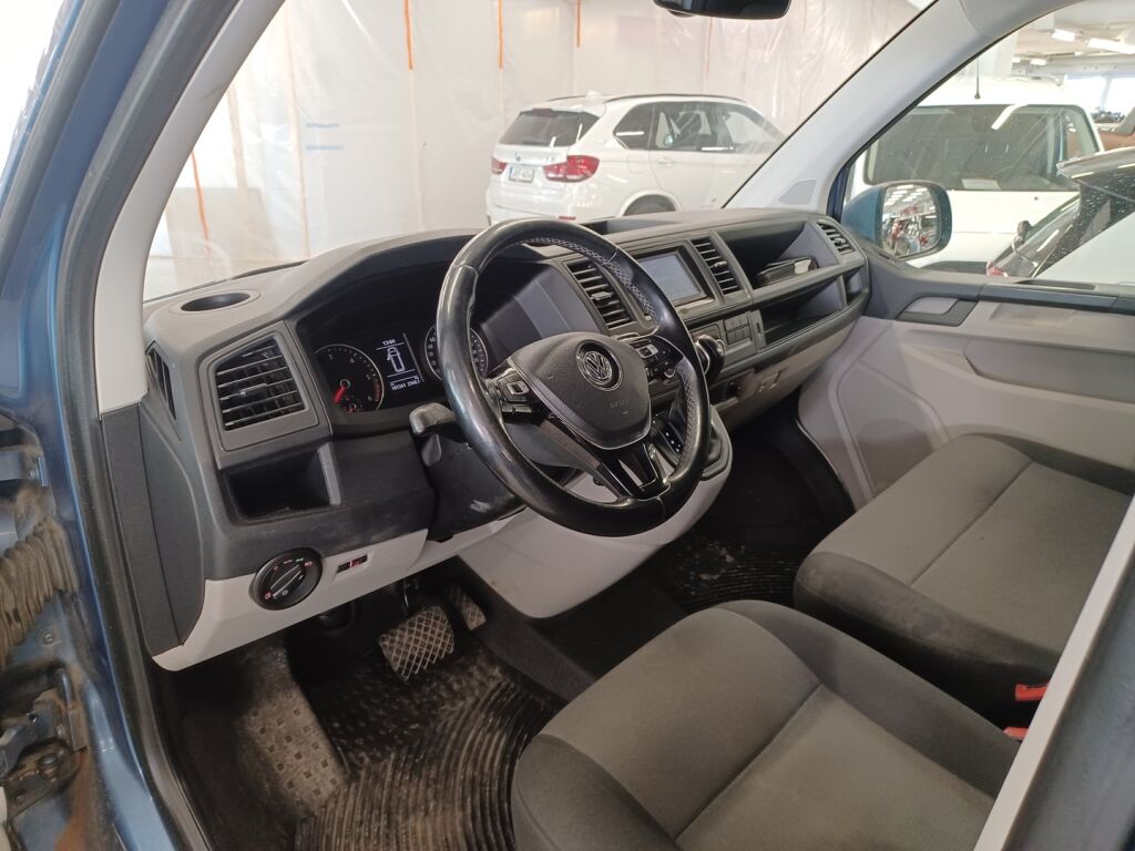 Volkswagen Transporter 2017 Sininen