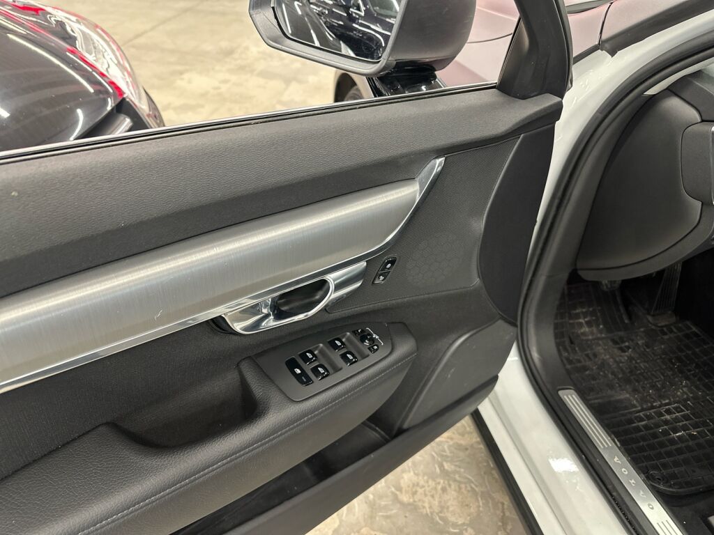 Volvo V90 2017 Valkoinen