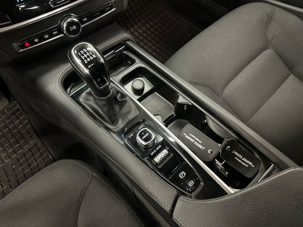 Volvo V90 2017 Valkoinen