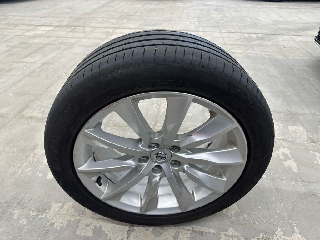 Volvo V90 2017 Valkoinen