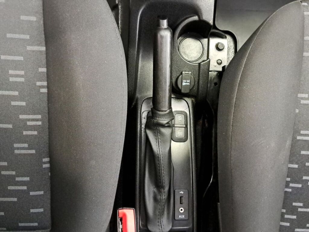 Opel Combo 2017 Valkoinen