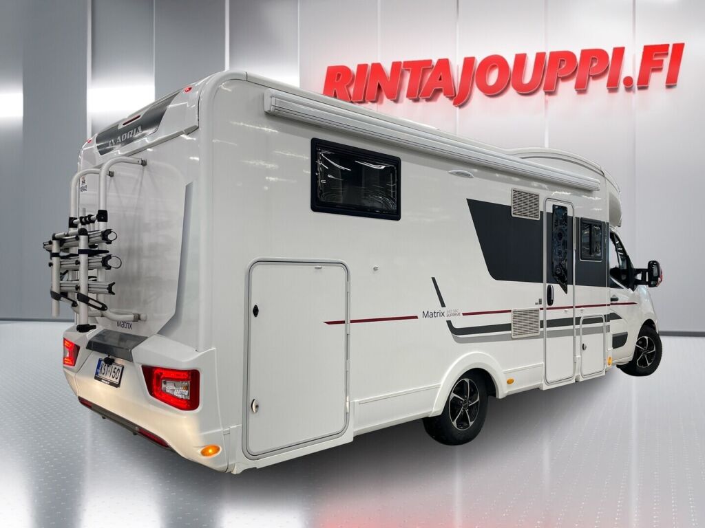 Adria Matrix Supreme 687 SBC 2017 Valkoinen