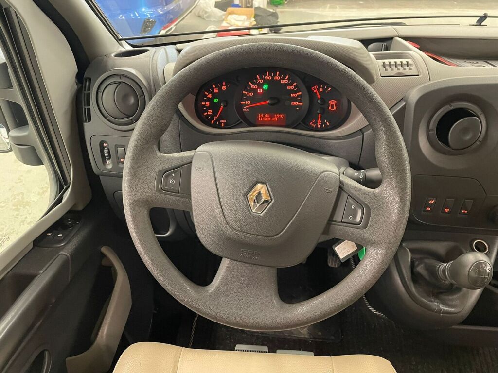 Adria Matrix Supreme 687 SBC 2017 Valkoinen