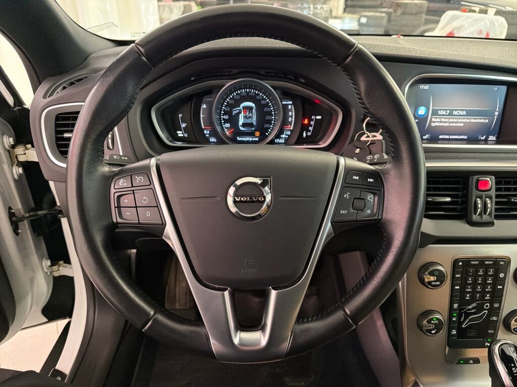 Volvo V40 Cross Country 2017 Valkoinen