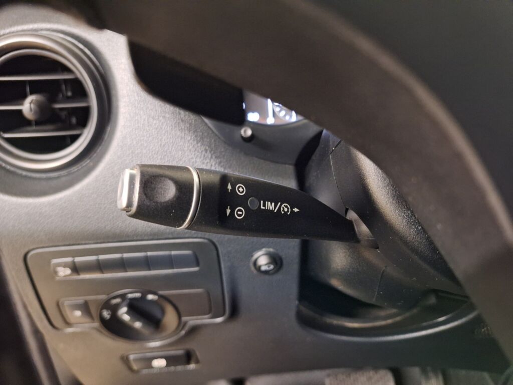 Mercedes-Benz Vito 2017 Harmaa