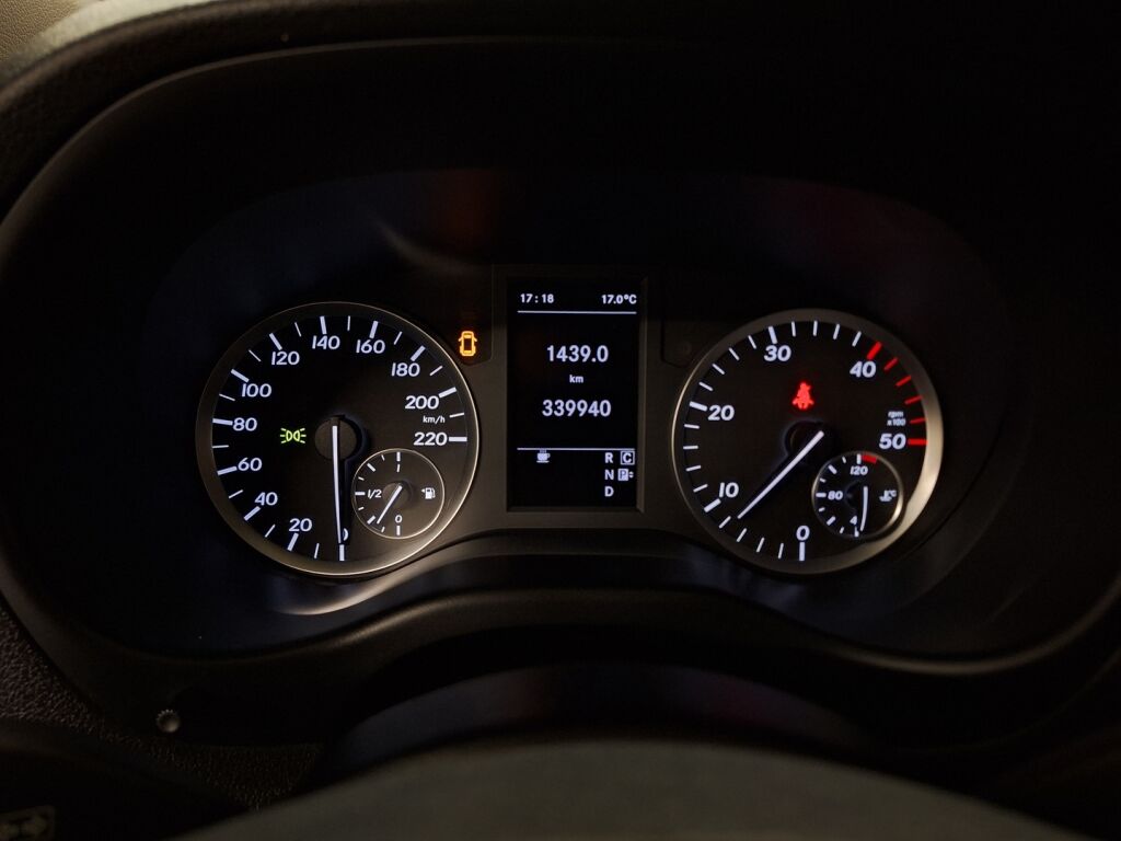 Mercedes-Benz Vito 2017 Harmaa