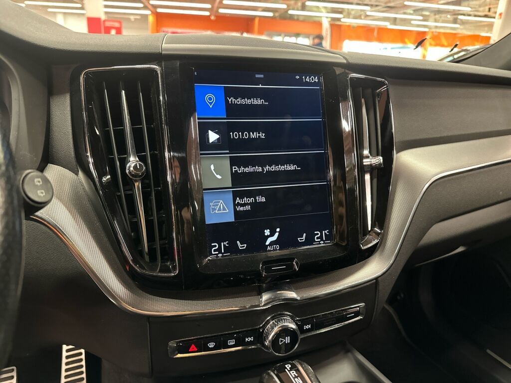 Volvo XC60 2018 Valkoinen