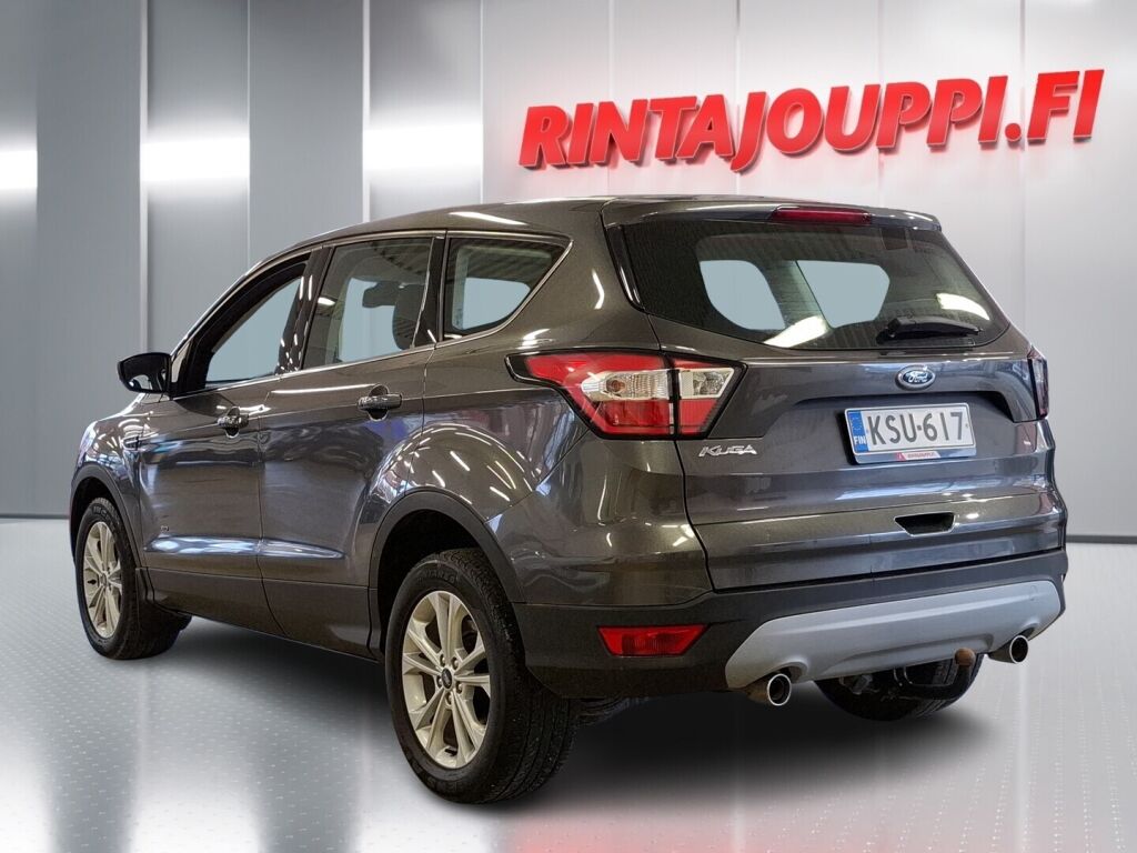 Ford Kuga 2018 Harmaa