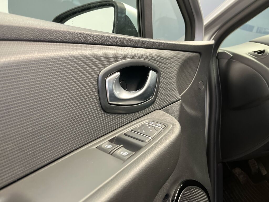 Renault Clio 2017 Harmaa