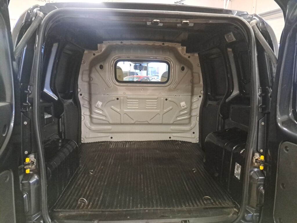 Fiat Fiorino 2017 Musta