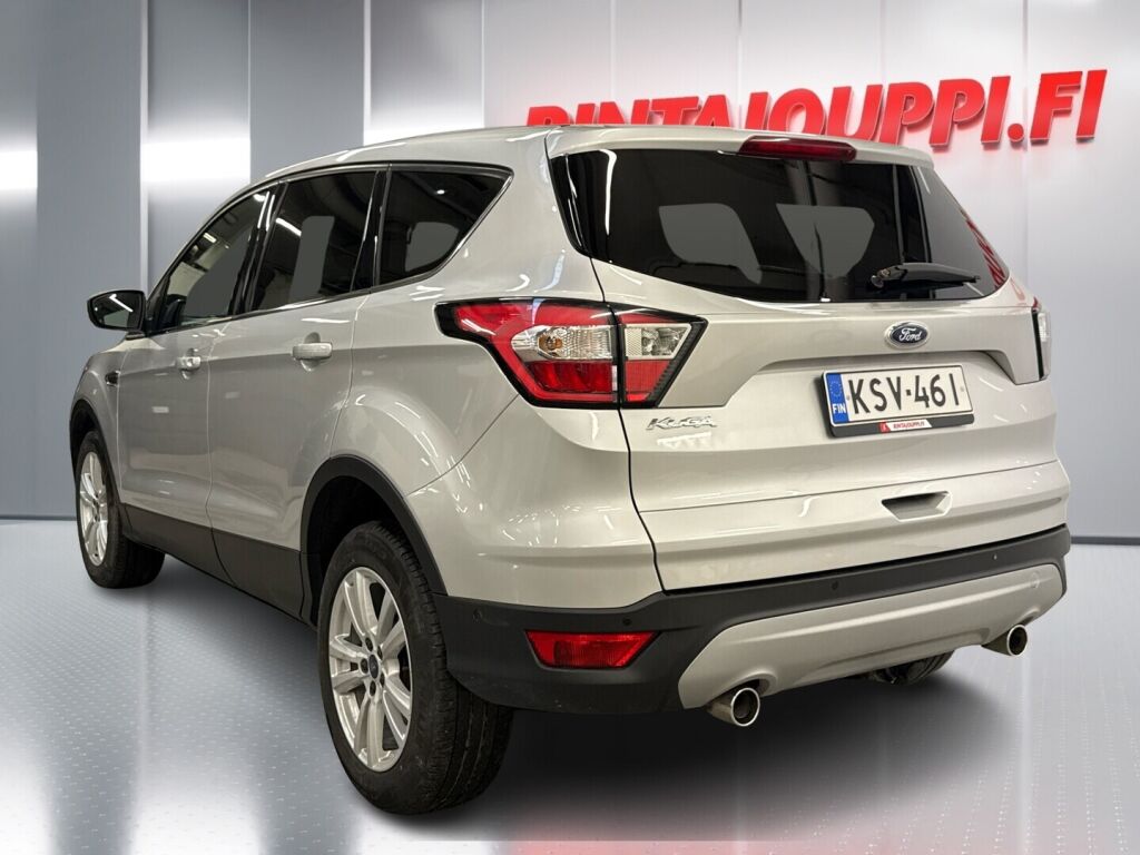 Ford Kuga 2017 Harmaa