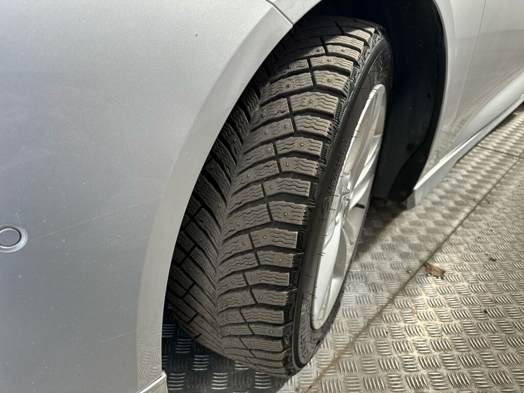 Opel Insignia 2017 Hopea