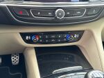 Opel Insignia 2017 Hopea