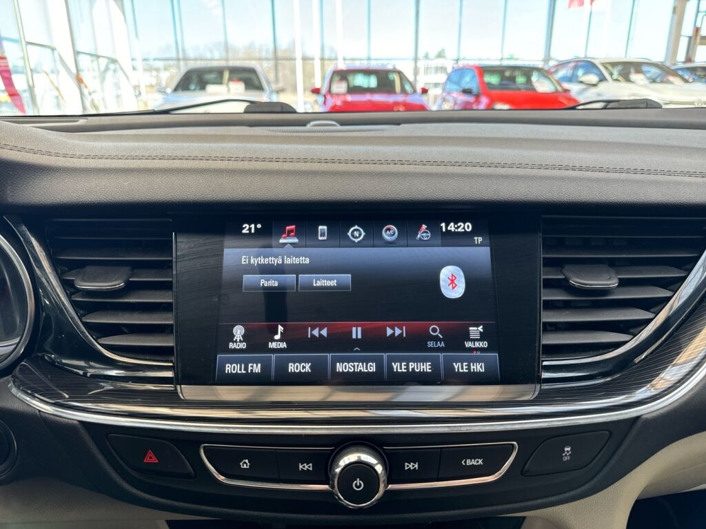 Opel Insignia 2017 Hopea