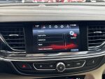 Opel Insignia 2017 Hopea