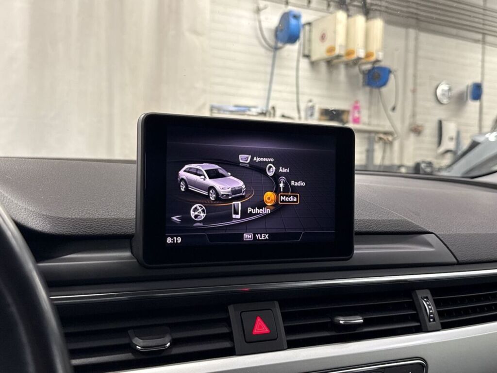 Audi A4 allroad quattro 2017 Sininen