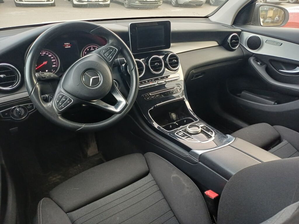 Mercedes-Benz GLC 2017 Valkoinen