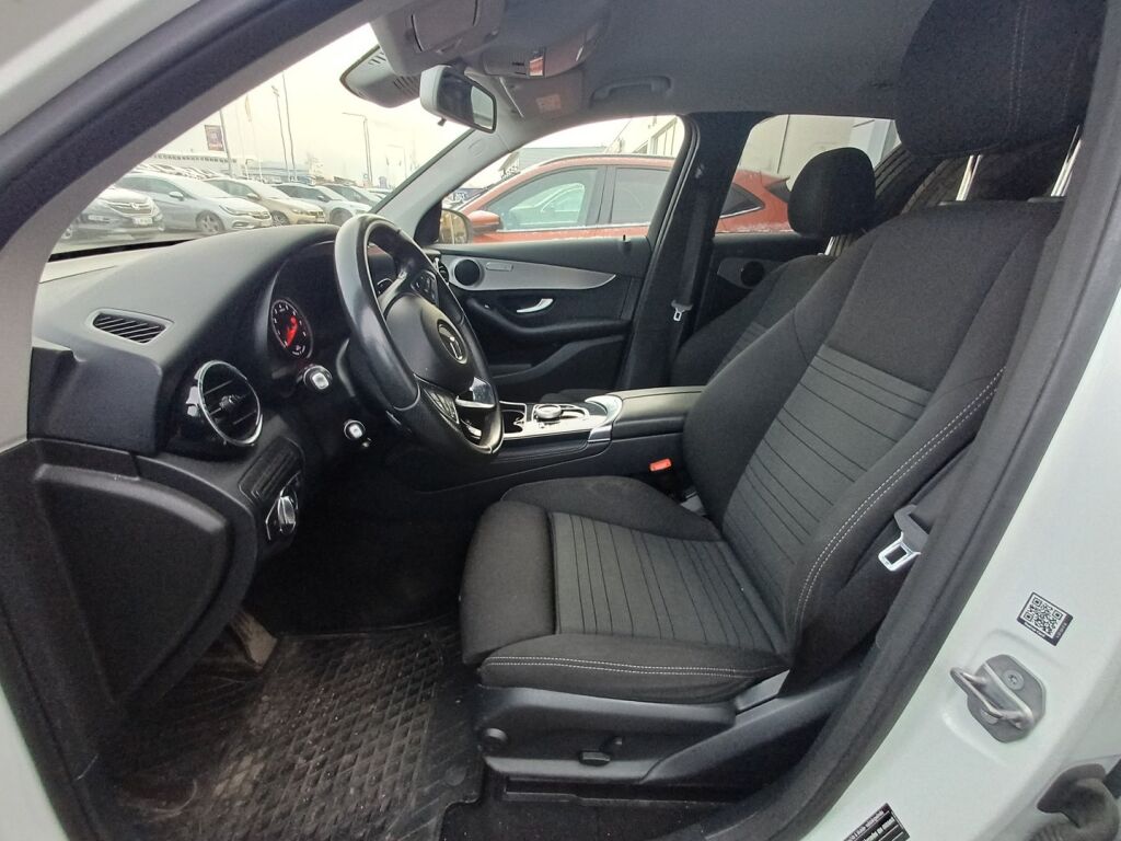 Mercedes-Benz GLC 2017 Valkoinen