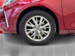 Toyota Yaris 2017 Punainen