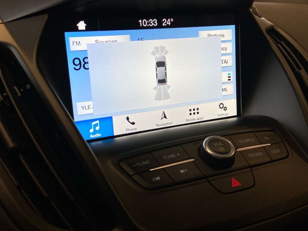 Ford Kuga 2017 Harmaa