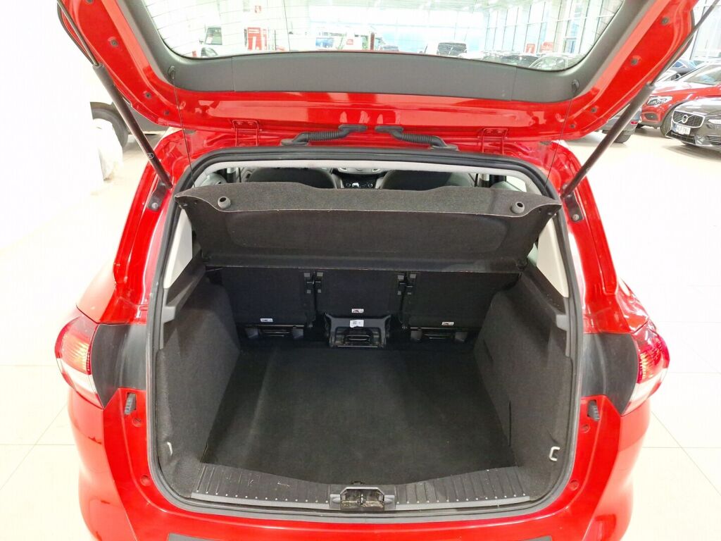 Ford C-Max 2017 Punainen