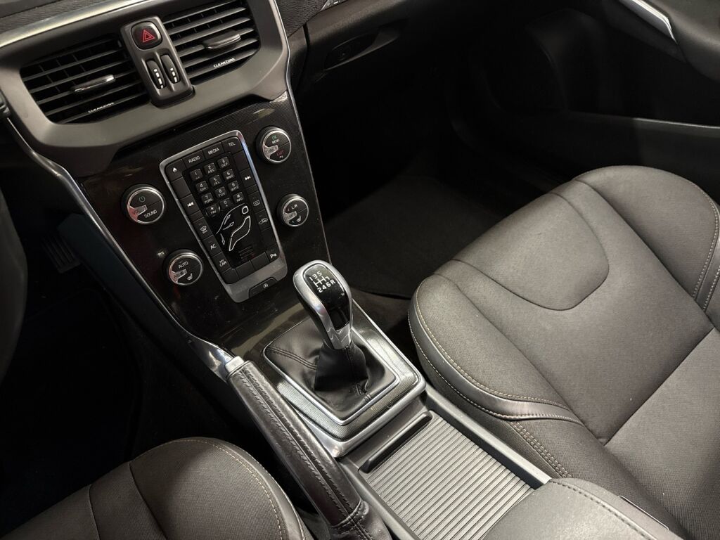 Volvo V40 Cross Country 2018 Harmaa