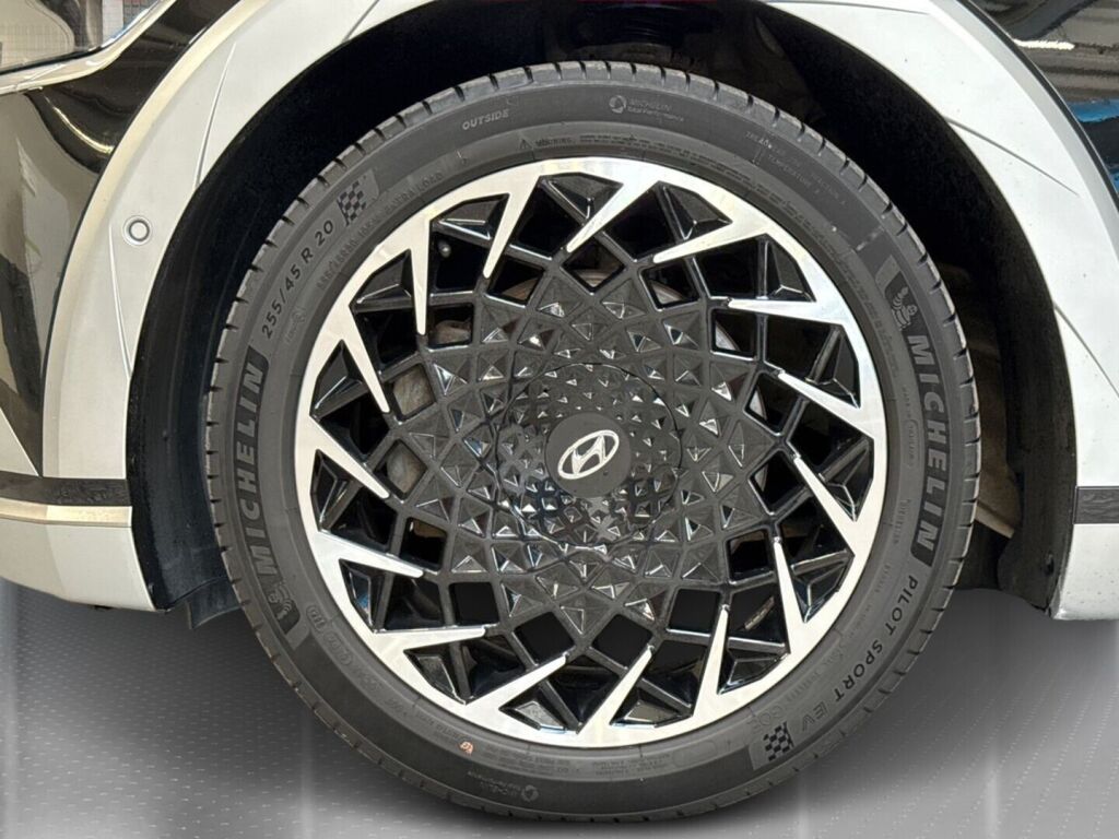 Hyundai IONIQ 5 2022 Musta