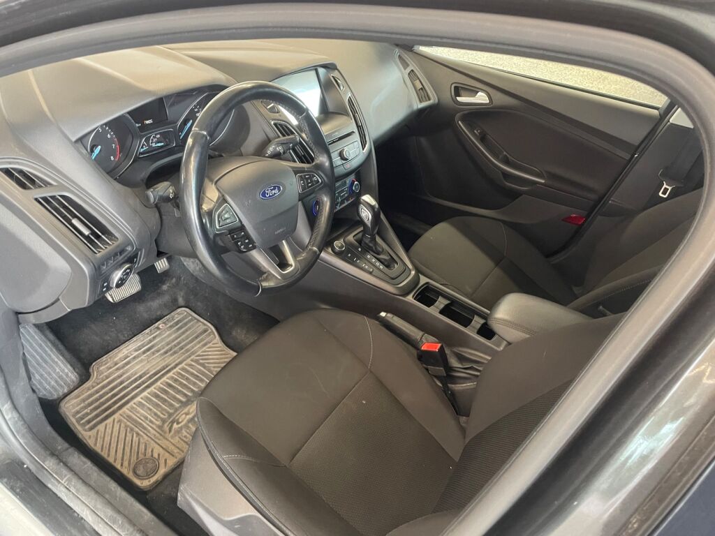 Ford Focus 2017 Harmaa