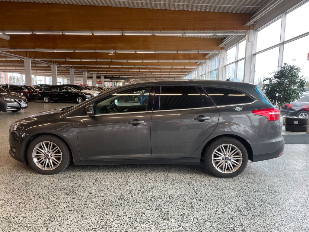 Ford Focus 2017 Harmaa