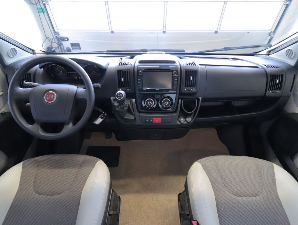 Adria TWIN 600 SP 2017 Harmaa