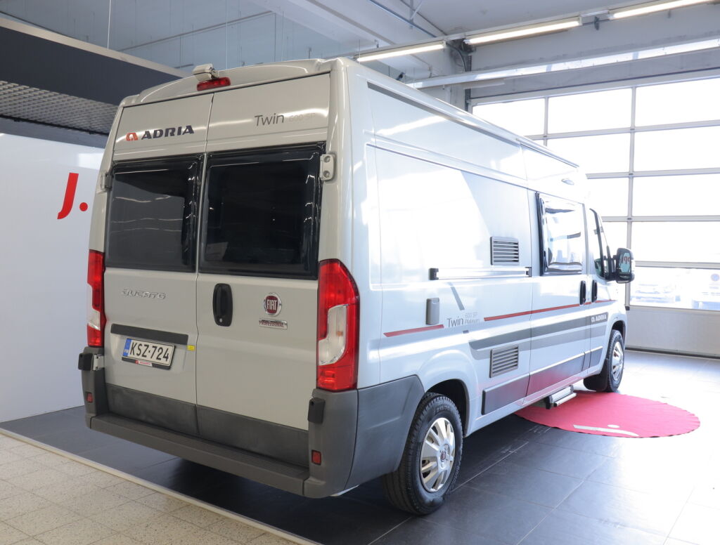 Adria TWIN 600 SP 2017 Harmaa
