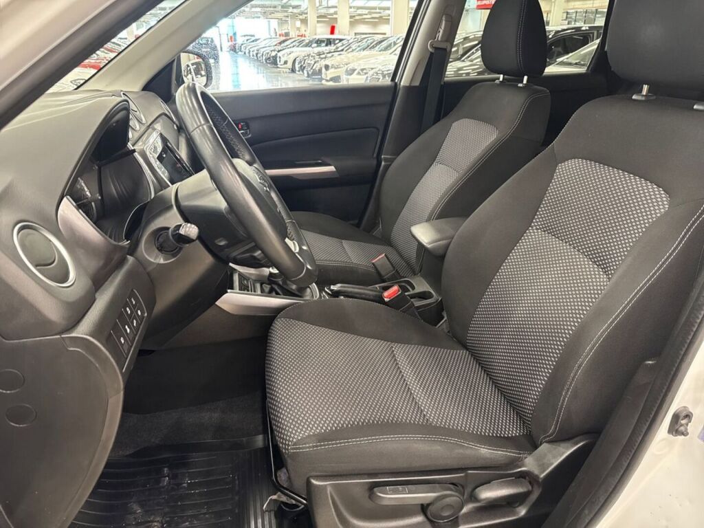 Suzuki Vitara 2020 Valkoinen