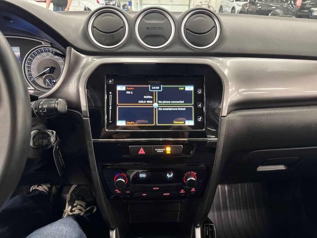 Suzuki Vitara 2020 Valkoinen