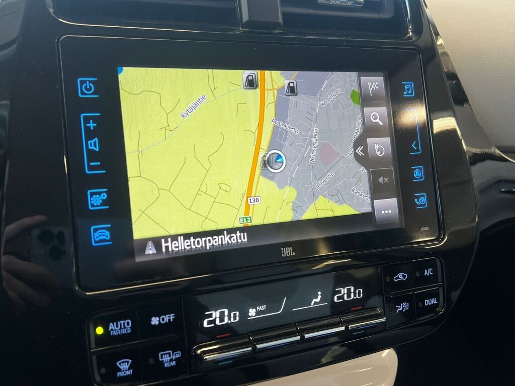 Toyota Prius Plug-in 2018 Punainen