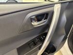 Toyota Auris 2015 Valkoinen