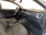 Toyota Auris 2015 Valkoinen