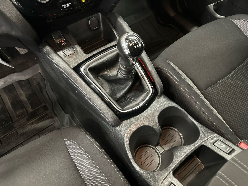 Nissan Qashqai 2018 Valkoinen