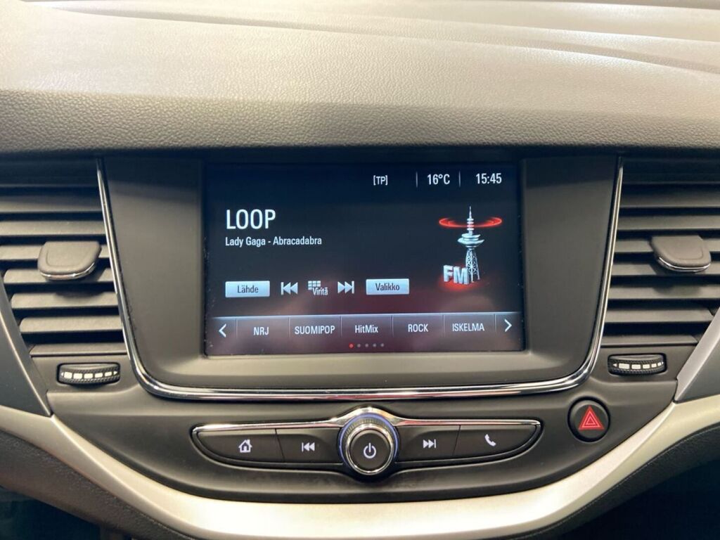 Opel Astra 2018 Valkoinen