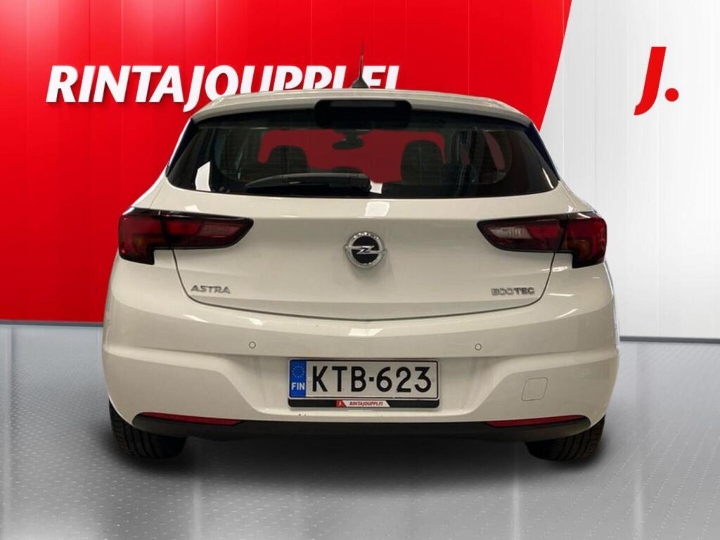 Opel Astra 2018 Valkoinen